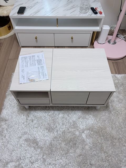 リビングデスクの組立
